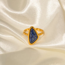 Load image into Gallery viewer, Lapis lazuli triangular split ring
