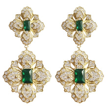 Load image into Gallery viewer, Baroque Green Diamond Flower Earrings
