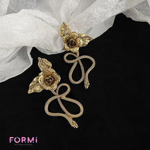 Load image into Gallery viewer, Flower Snake Shaped Earrings
