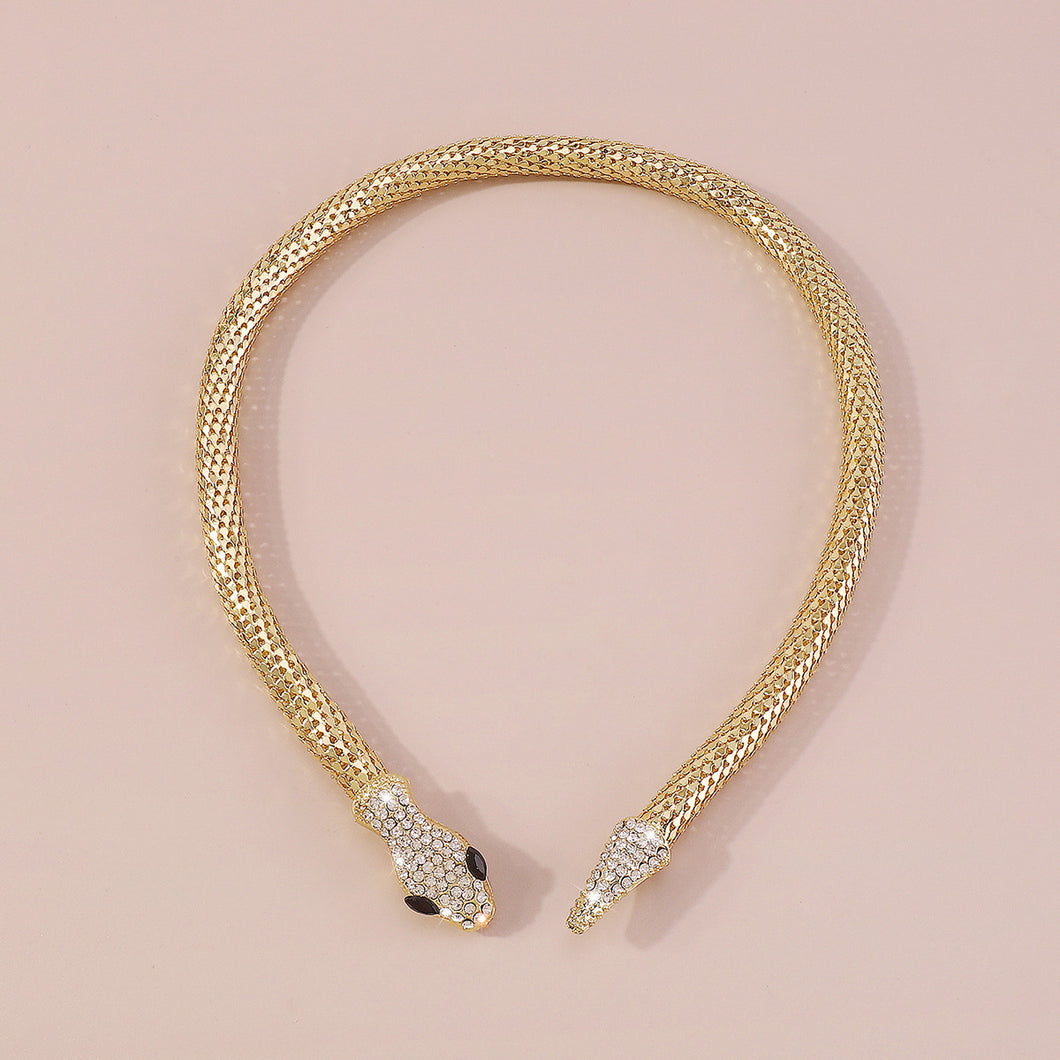 Zircon Snake Necklace
